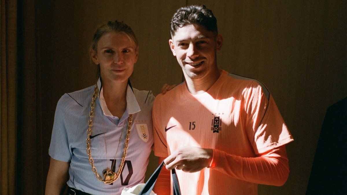Gabriela Hearst: el deseo de diseñar los trajes para la selección uruguaya para el Mundial 2026, llevar los valores del país a la moda de lujo y a qué uruguaya quisiera vestir