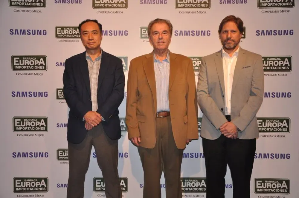 Mario Cho, Peter Zador y Luis Palmier