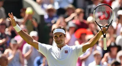 Federer con su nueva indumentaria en Wimbledon