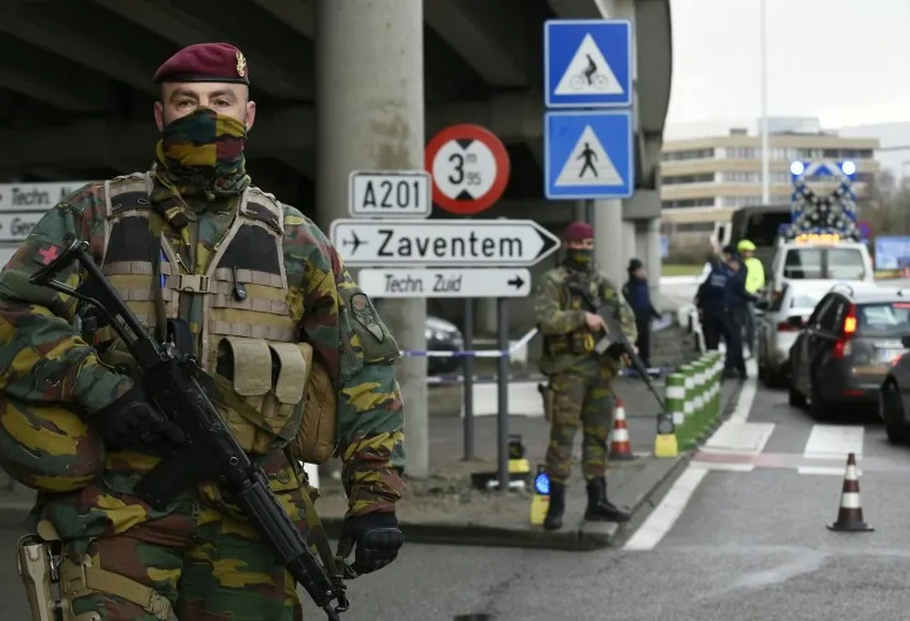 El ejército controla el aeropuerto de Bruselas-Zaventem