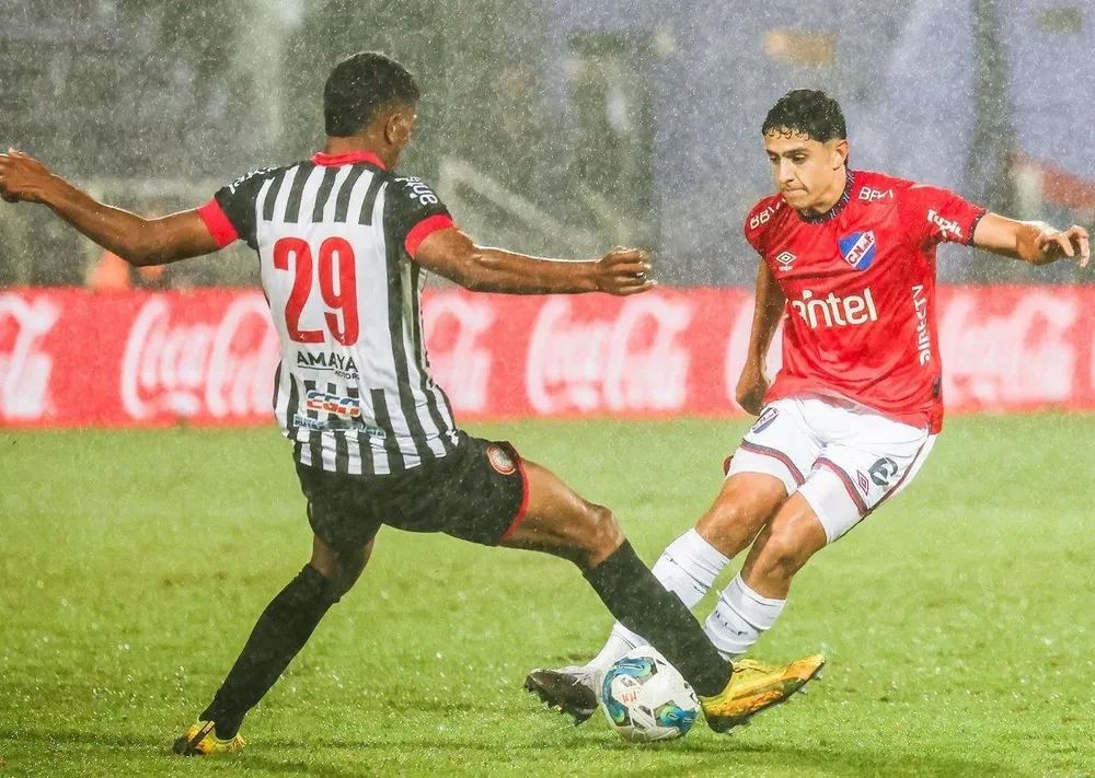 Felipe Cairús, jugador de Nacional