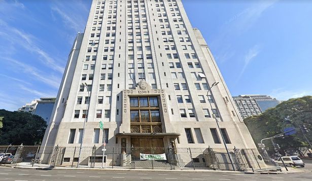 Altas y bajas en el Gobierno: quiénes son los funcionarios que renuncian y que asumen