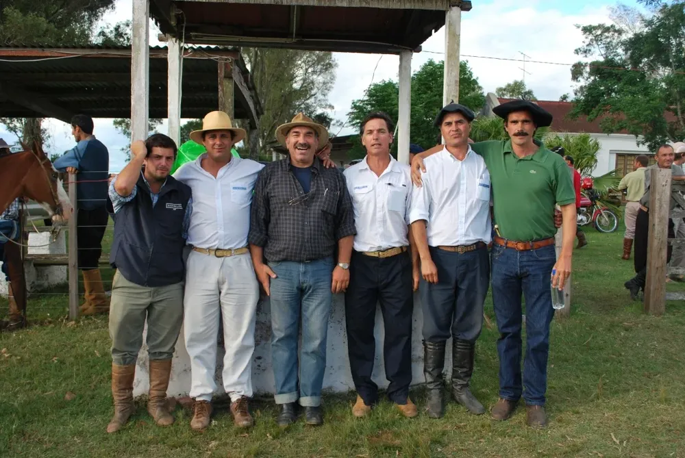 Integrantes del escritorio antes del remate
