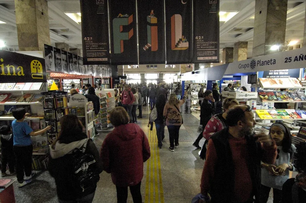 feria del libro de Montevideo 1.jpg