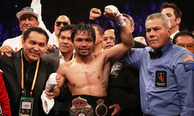 Pacquiao ganó a Broner y retuvo el título en Las Vegas