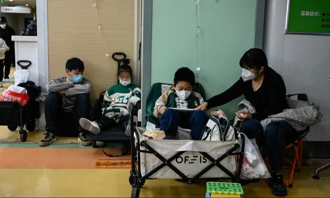 Según el Centro de Prevención de Enfermedades de China, Beijing entró en la temporada de alta incidencia de enfermedades respiratorias infecciosas.