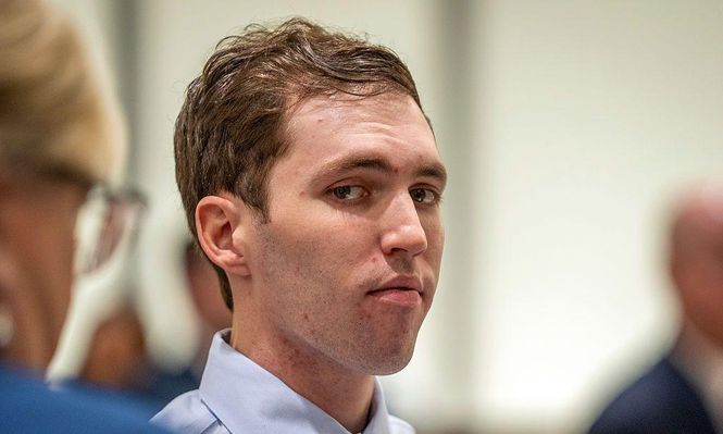 Tyler Robinson en la audiencia de este jueves.