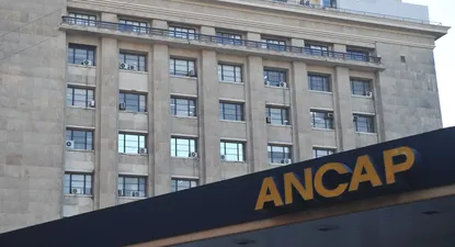 Edificio sede de Ancap.