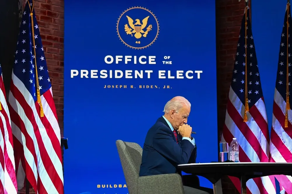 Joe Biden participa de una sesión virtual