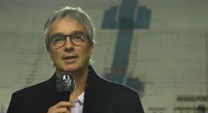José Decurnex se baja de la reelección