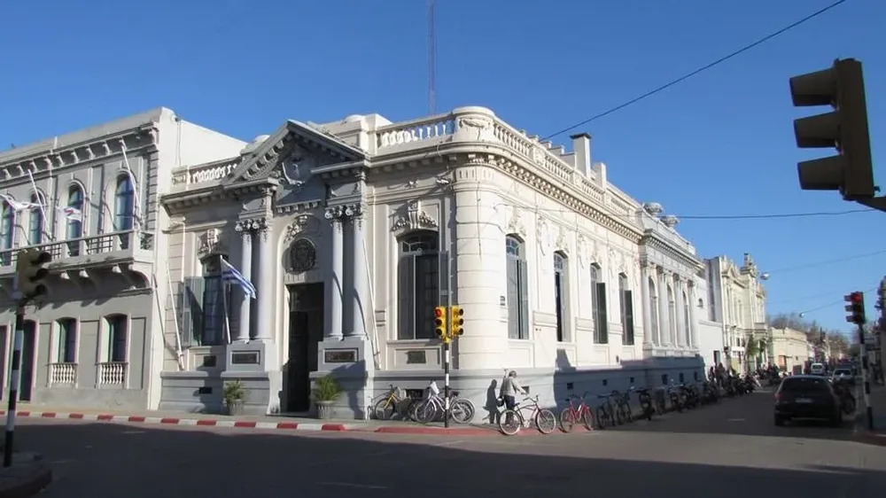 Un funcionario del área de Hacienda desviaba esos fondos a su cuenta personal