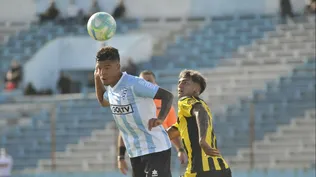El empate entre Cerro y Peñarol dejó a los dos con gusto a poco