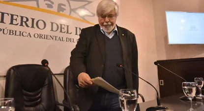 bonomi comparo fuga de morabito con la de mujica en 1972, segun senador blanco