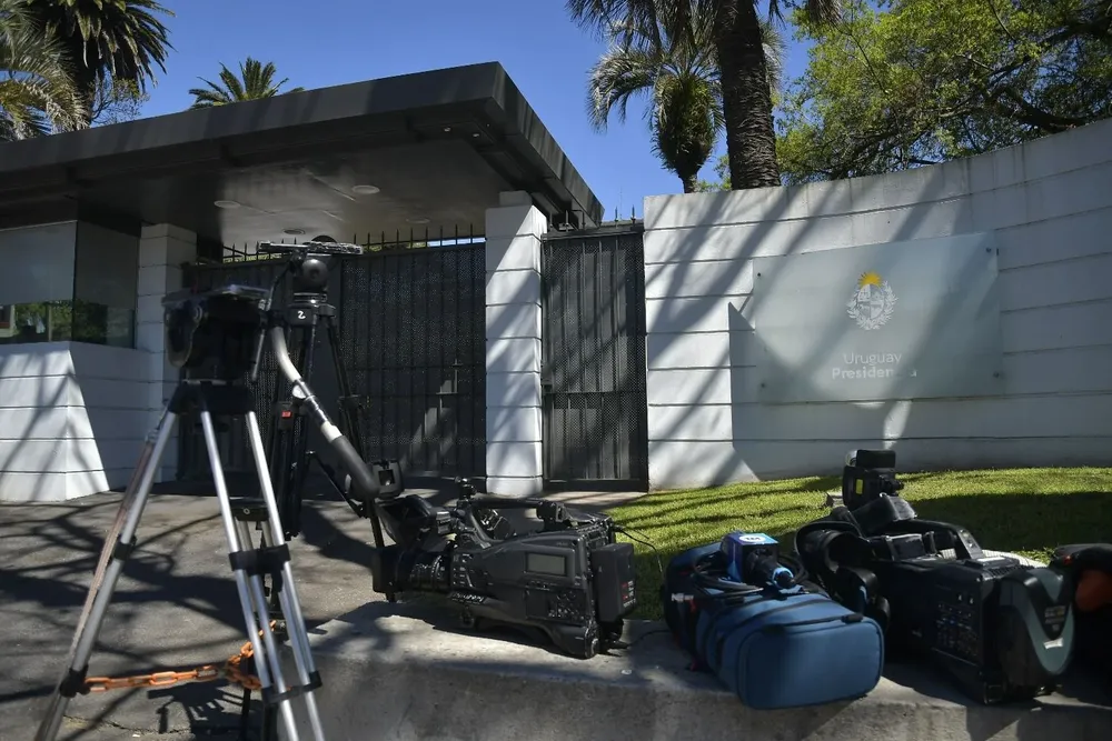 Los tres senadores wilsonistas concurrieron este lunes a la residencia de Suárez y Reyes