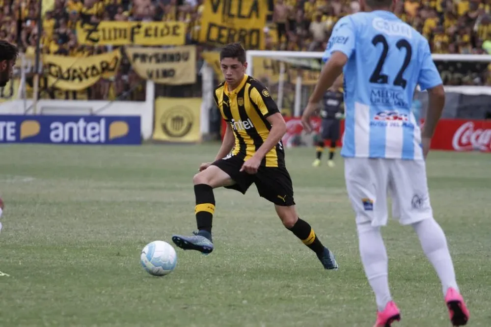 Federico Valverde entró y le cambió la cara a Peñarol