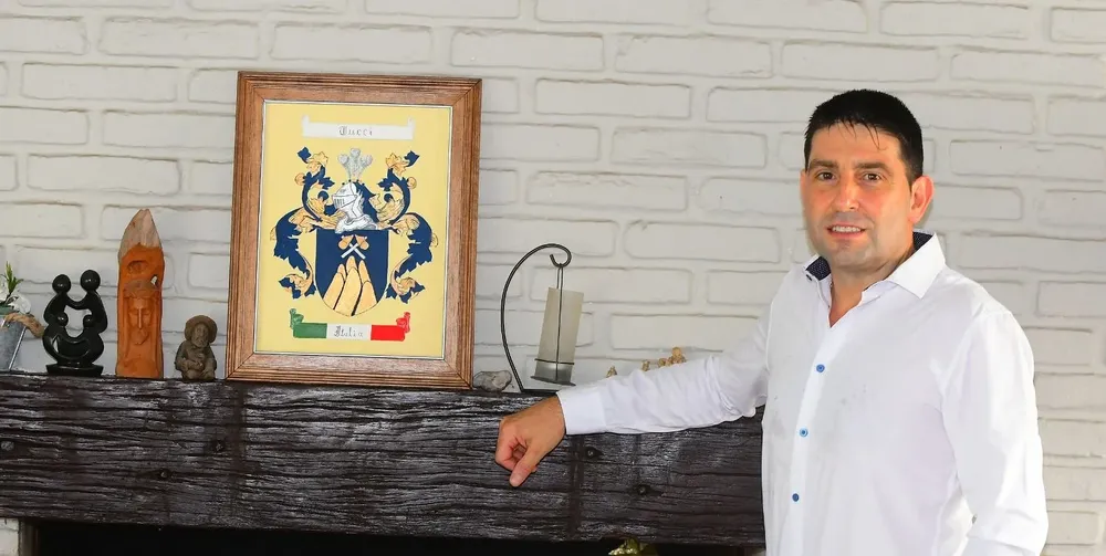 Willie Tucci, empresario, ingeniero químico y dirigente de fútbol