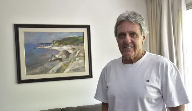 Hizo dejar el alcohol a ONeill y entrenó a Lacalle Pou en rugby: las mil vidas del profe Tchakidjian