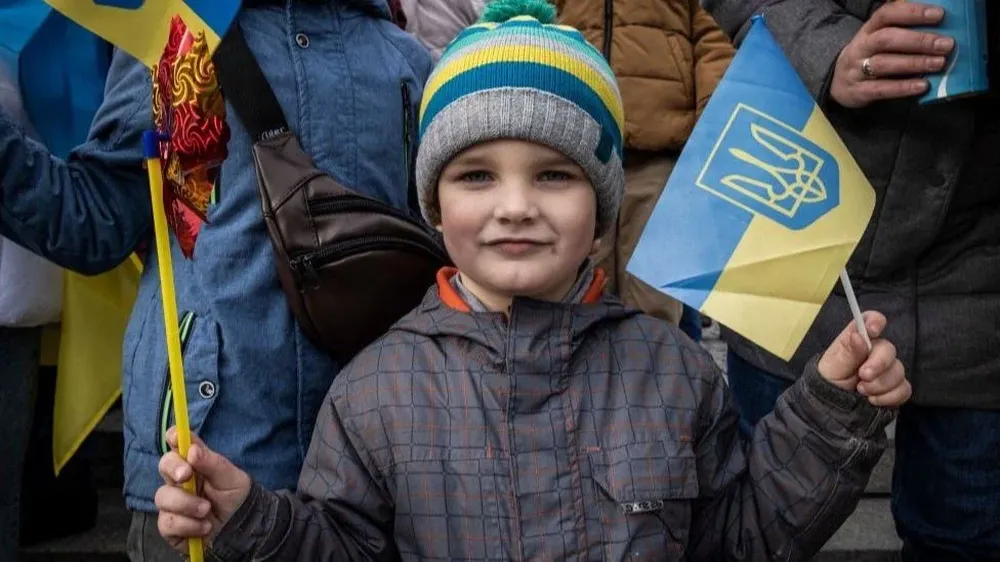 Festejos en Ucrania tras la retirada de tropas rusas de Jersón