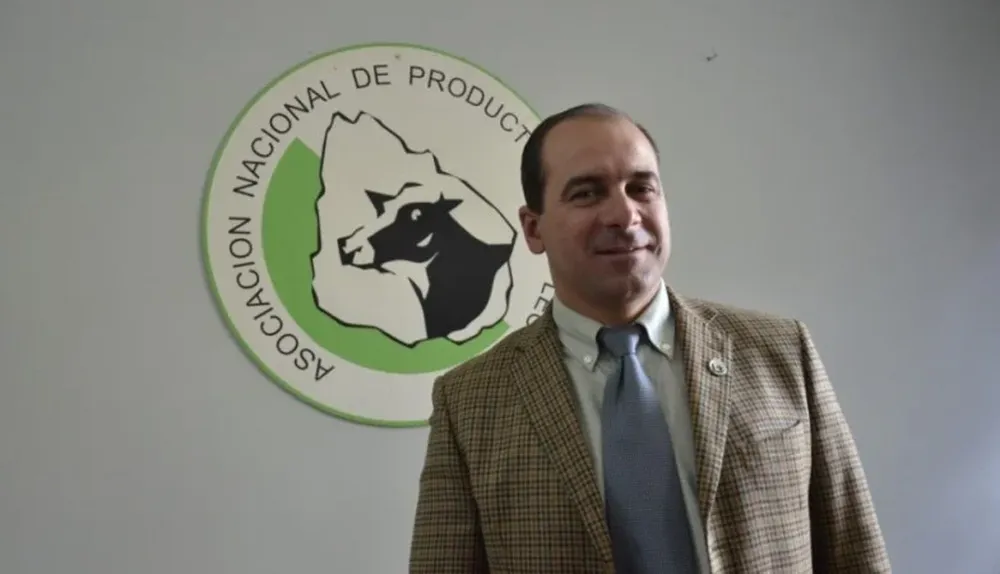 Presidente de la Asocación Nacional de Productores de LEche (ANPL), Rodolfo Braga Carlín