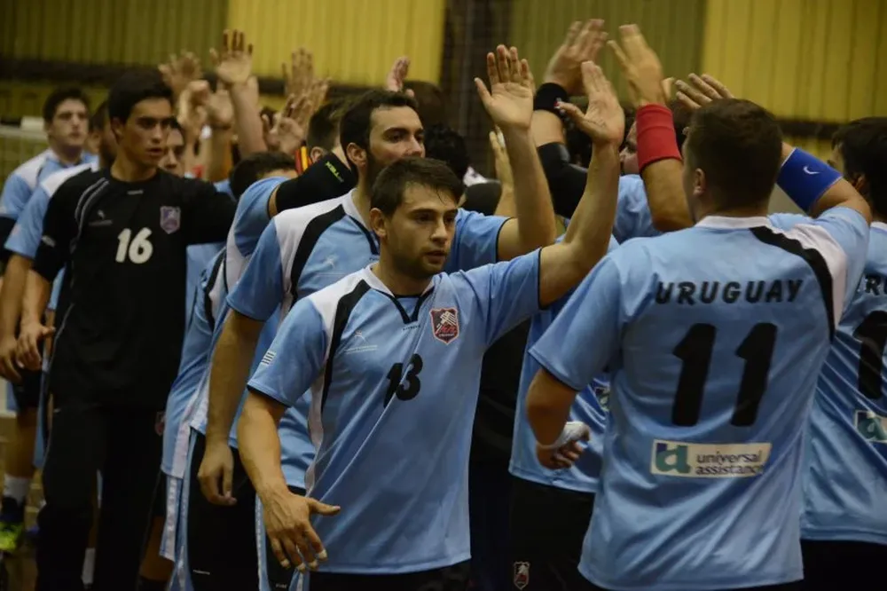 Jonathan Ansolabehere al frente de la selección