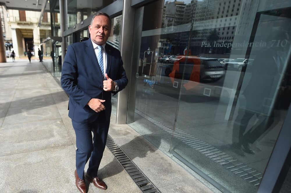 Álvaro Delgado se reúne con Yamandú Orsi el 9 de setiembre de 2026