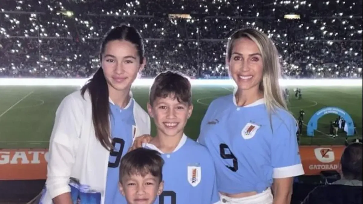 El mensaje de Sofía Balbi y sus hijos para papi Luis Suárez en su vuelta a  la selección uruguaya