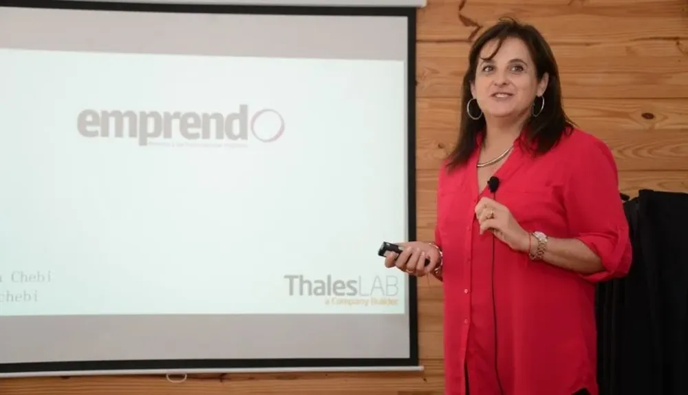 La directora ejecutiva de ThalesLab, Sylvia Chebi.