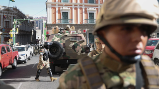 Militares en la ciudad de La Paz, en Bolivia.