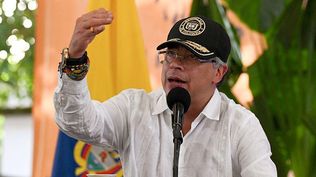 Ni un paso atrás y jamás de rodillas: la respuesta de Petro a las sanciones que le impone el gobierno de EEUU Ni un paso atrás y jamás de rodillas: la respuesta de Petro a las sanciones que le impone el gobierno de EEUU