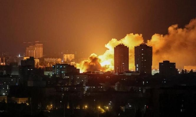 Los ataques aéreos rusos tuvieron como objetivo Kyiv, la ciudad de Lutsk y la región de Ternópil, en el noroeste del país.