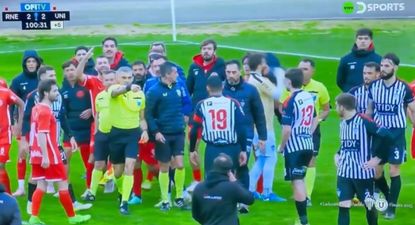 La trompada que sufrió Bernardo Long al final de la Copa Nacional de Clubes de OFI entre Río Negro de San José y Universitario de Salto