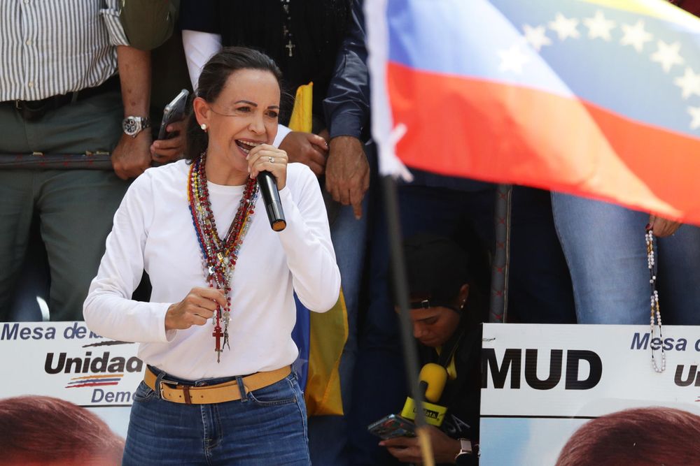 La opositora venezolana María Corina Machado en marcha en Caracas contra la reelección de Maduro, el 3 de agosto