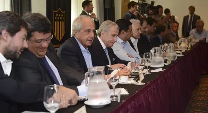 Conmebol no dio los números del contrato con Fox pero prometió hacerlo