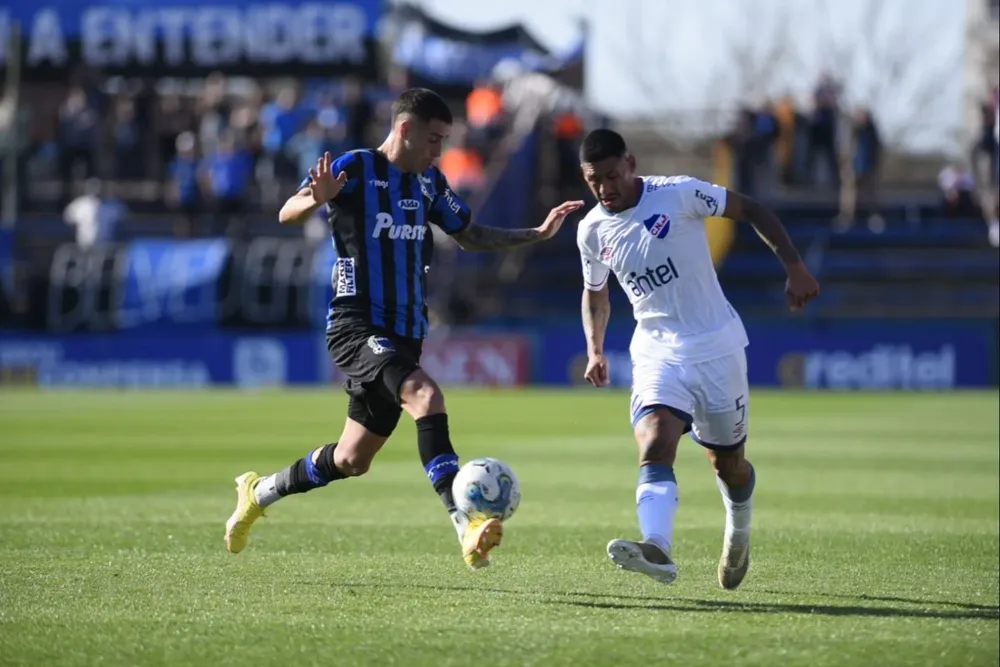 Liverpool recibe a Nacional