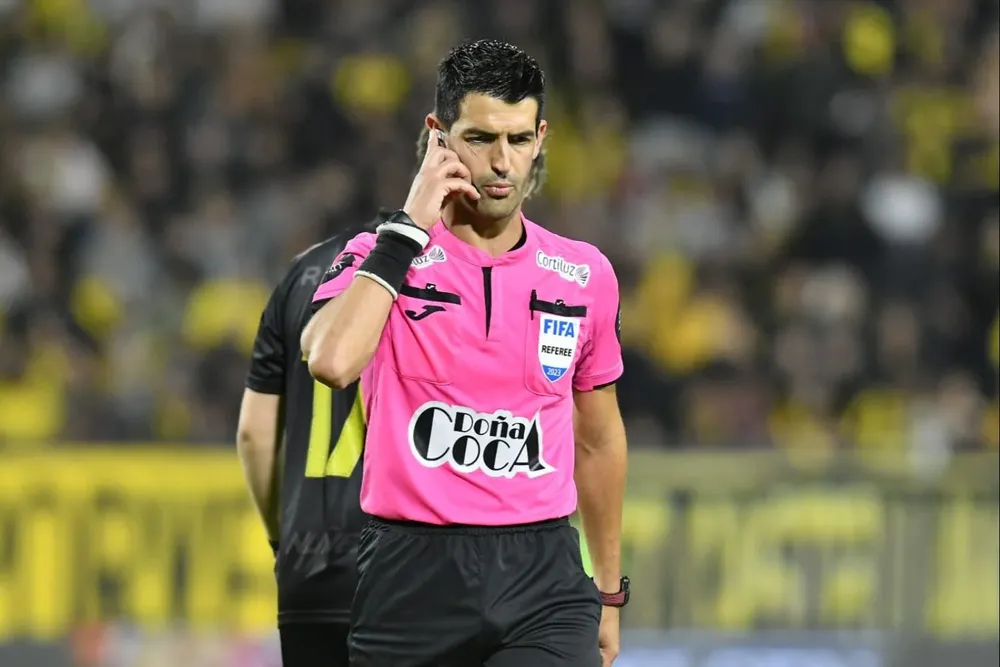 Loedán González, elogiado por Ruglio