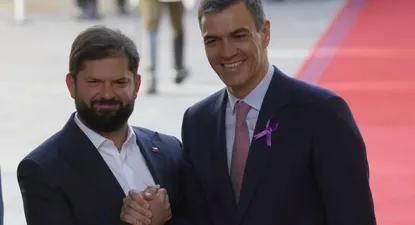 El presidente español, Pedro Sánchez, junto al presidente chileno, Gabriel Boric, durante su visita oficial al país sudamericano