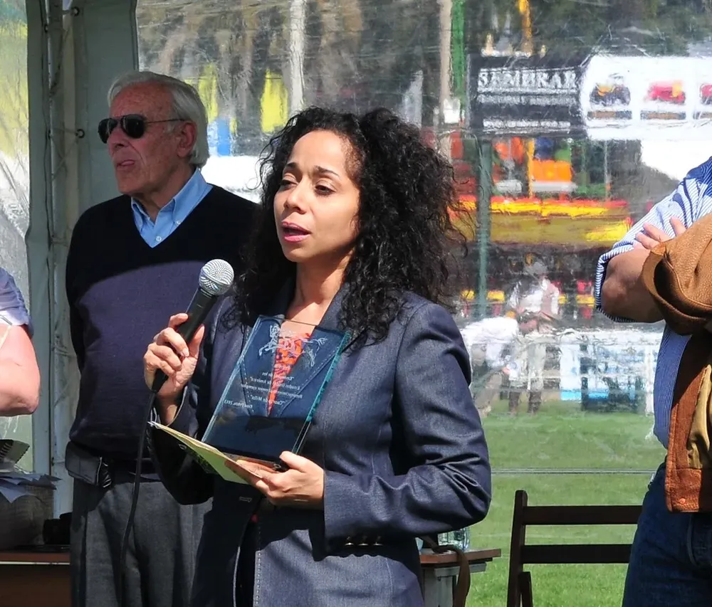 La embajadora premió a los mejores en razas estadounidenses