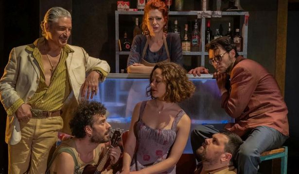 Mario Vargas Llosa llega a Roma con La Chunga y una puesta en escena impactante