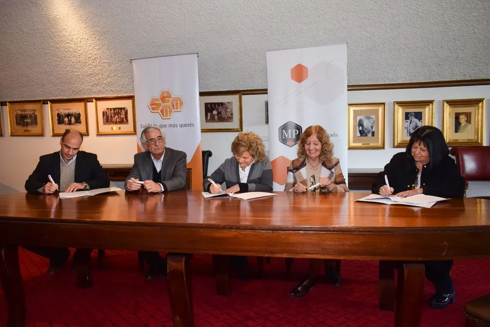 Guillermo Castiglioni, Santiago Fernández, Elena Ward, Socorro Reyes y Mariana Varela