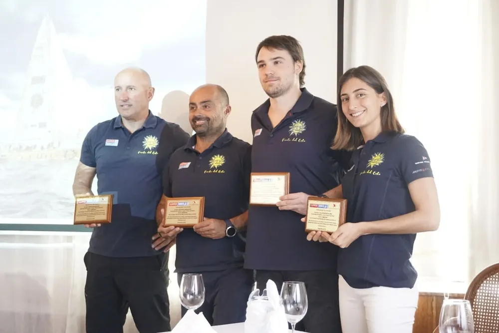 Uruguayos homenajeados en la Regata Clipper
