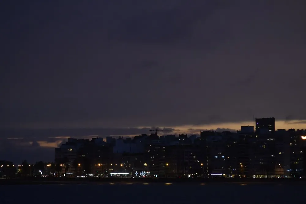 Según el organismo, hay una perturbación atmosférica asociada a masa de aire húmeda e inestable que generó tormentas algunas puntualmente fuertes