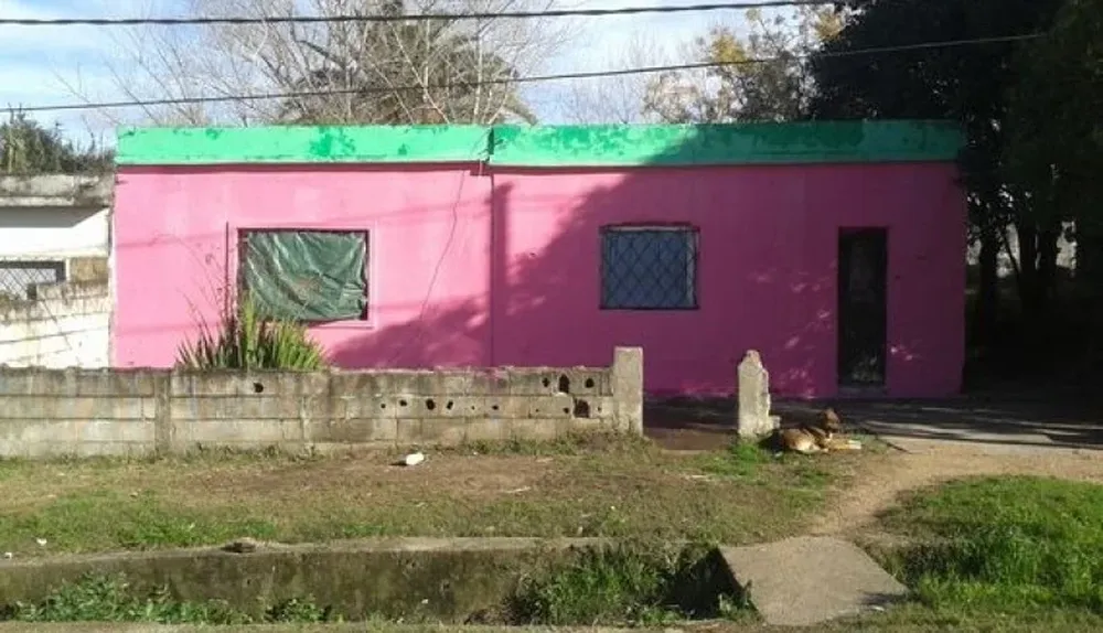 Frente de la casa que Hill Márquez rematará en Las Piedras - Canelones