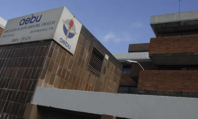 Convenio salarial de la banca pública estancado y sin salida