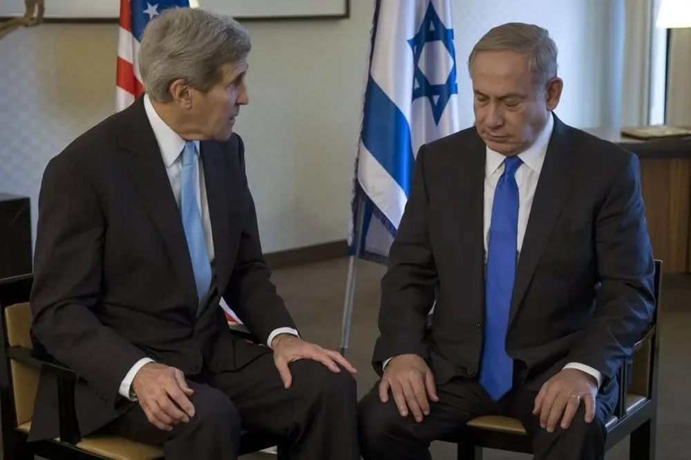 Kerry le pidió a Netanyahu dar avances para lograr una solución con los palestinos