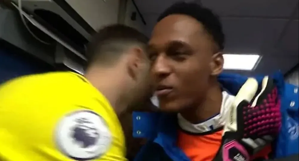 El encuentro entre Emiliano Dibu Martínez y Yerry Mina luego de lo que había sido aquel recordado partido por la Copa América ante Argentina y Colombia