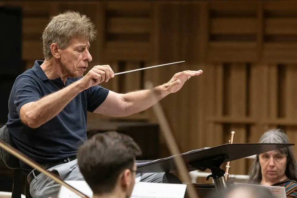 El Teatro Colón echó a su director musical por acusaciones de abuso de menores