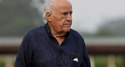 Inditex anunció este jueves que aportará cuatro millones de euros a Cruz Roja y Cáritas, En la foto, Amancio Ortega, ex presidente del grupo textil y de una de sus cadenas más conocidas, Zara.