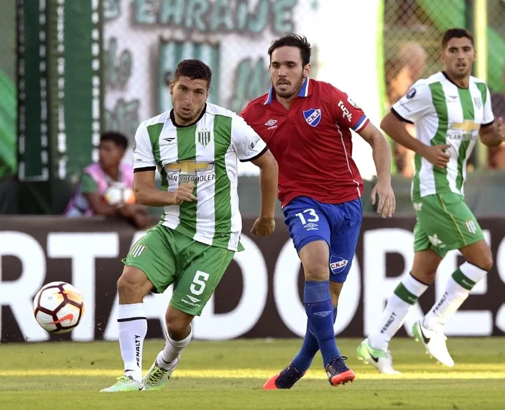 Eric Remedi ante Mathías Zunino