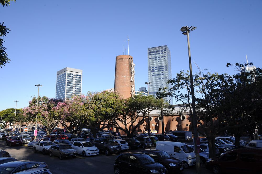 Estacionamiento Montevideo Shopping