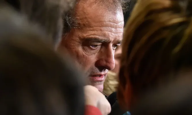 Abogado de Manini reveló que estrategia del candidato es ampararse en fueros